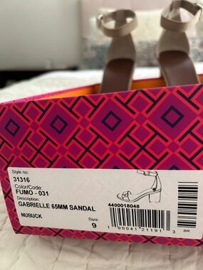 Tory Burch Gabrielle 65mm Nubuck Sandal in Fumo Taupe